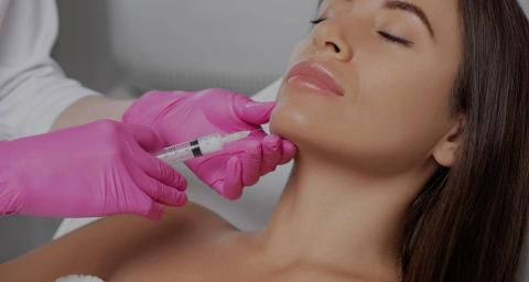 Acide hyaluronique Jawline, pour un visage ovale affirmé