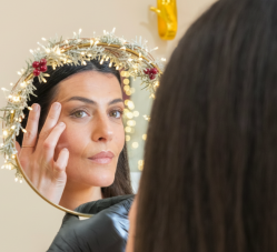 eclat-visage-fetes-acide-hyaluronique