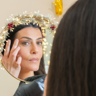 eclat-visage-fetes-acide-hyaluronique